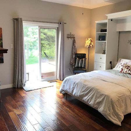 Cozy Luxury On The Thames In Ontario! Leilighet London Eksteriør bilde