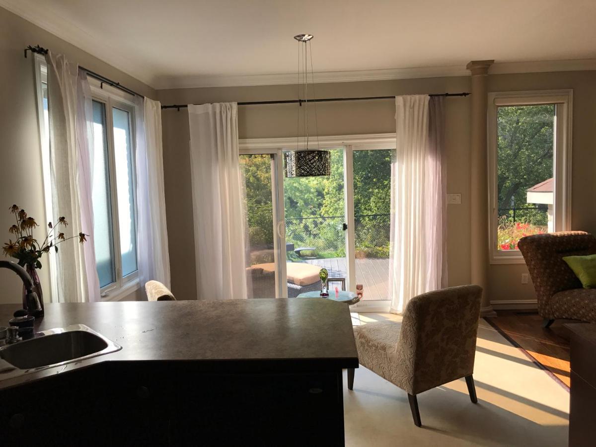 Cozy Luxury On The Thames In Ontario! Leilighet London Eksteriør bilde